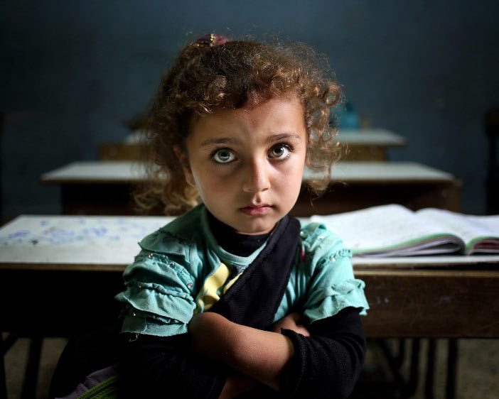school children refugees