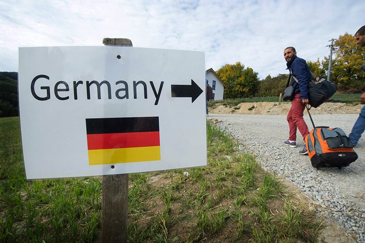 germany refugees γερμανία πρόσφυγες