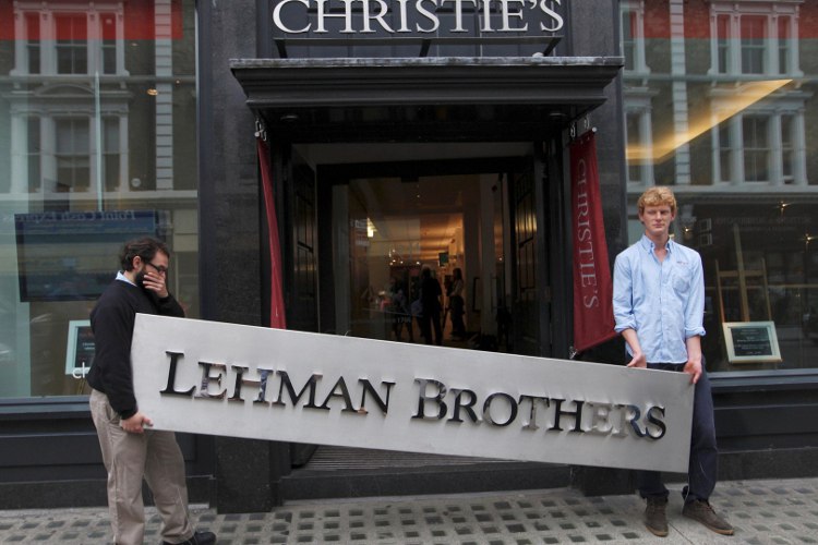 Κέρδη και ζημιές δέκα χρόνια μετά την κατάρρευση της Lehman Brothers ...