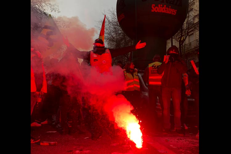 Γαλλία απεργία κινητοποιήσεις Μακρόν