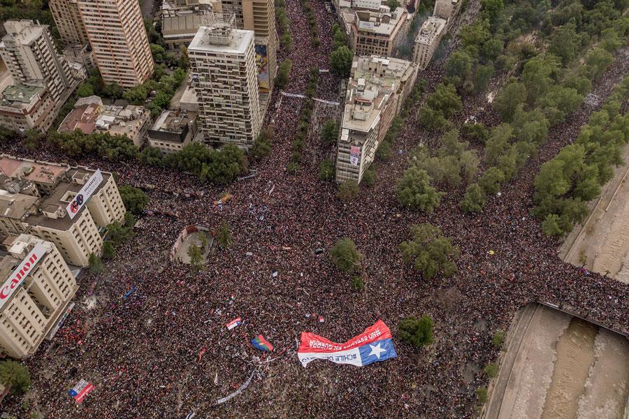 Χιλή Σύνταγμα πινοσέτ εξέγερση