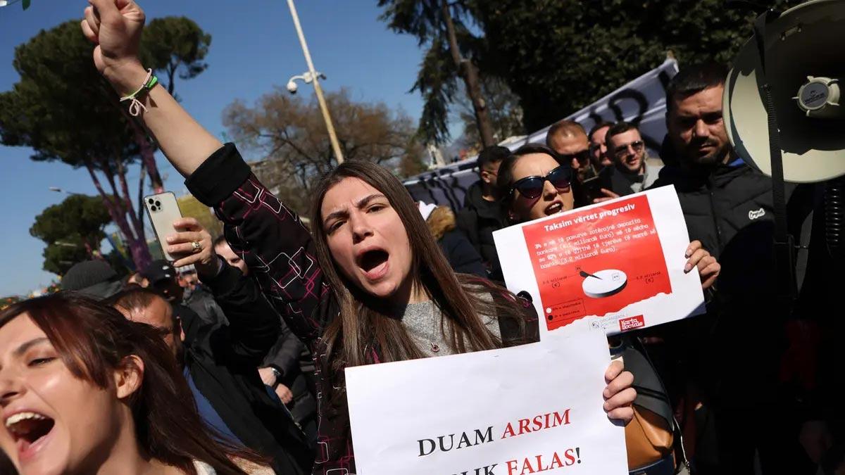 Τίρανα Αλβανία διαδηλώσεις
