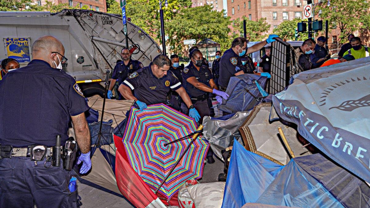 αστυνομία Νέα Υόρκη πολίτες άστεγοι