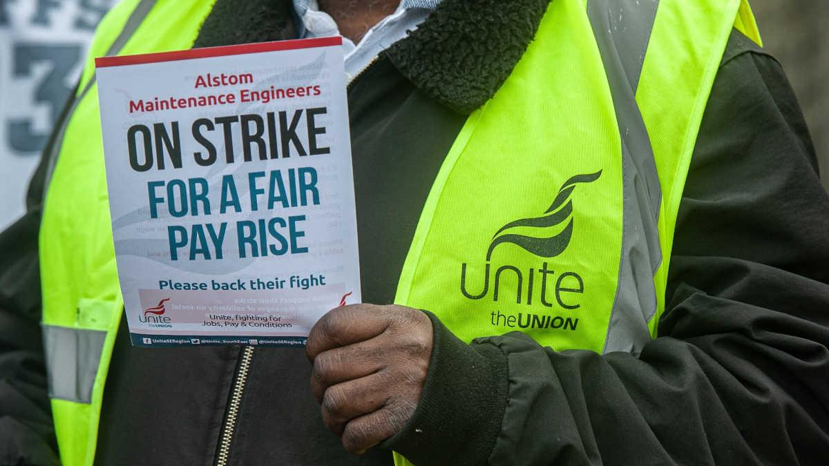 απεργία σιδηροδρομικών εργαζόμενοι βρετανία κυβέρνηση ΜΜΕ εργατικοί