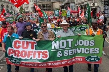 απεργίες Βρετανία Τόρις Συντηρητικοί καταστολή διάλυση Εργατικοί