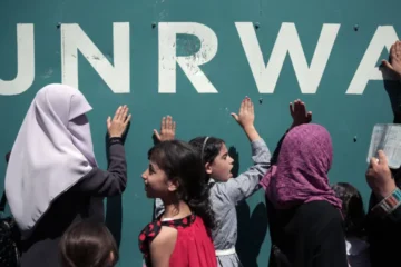 Το Ισραήλ αρνείται να μοιραστεί «στοιχεία» εναντίον της UNRWA, ενώ ένα 6σέλιδο «περιληπτικό ντοσιέ» δεν περιέχει «καμία απόδειξη» για τις καταγγελίες του.